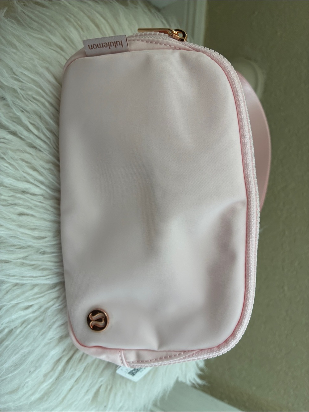 lululemon athletica Blush Pink Cosmetic Pouch with Rose Gold Accent